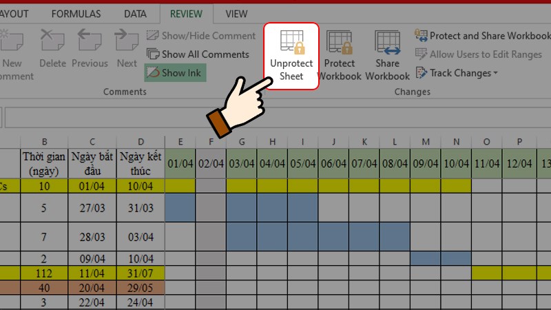 Nhấn chọn Unprotect Sheet