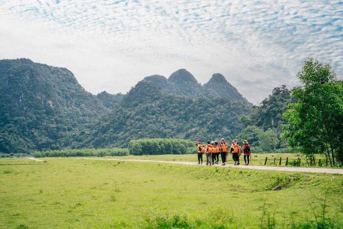 Ngôi làng du lịch nổi tiếng nhất ở Việt Nam - Làng Tân Hóa