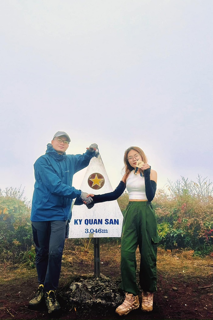 Cung đường trekking đẹp nổi tiếng Việt Nam khi chinh phục đỉnh Ky Quan San